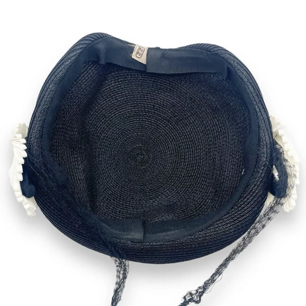 Vintage 50s Tilt Hat Black & Cream Straw Close Style Fascinator Black Mesh Veil - Picture 14 of 16